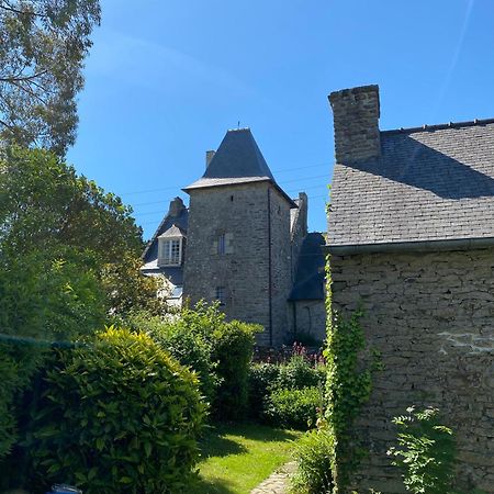 Manoir Des Bords De Rance Bed & Breakfast Plouër-sur-Rance Eksteriør bilde